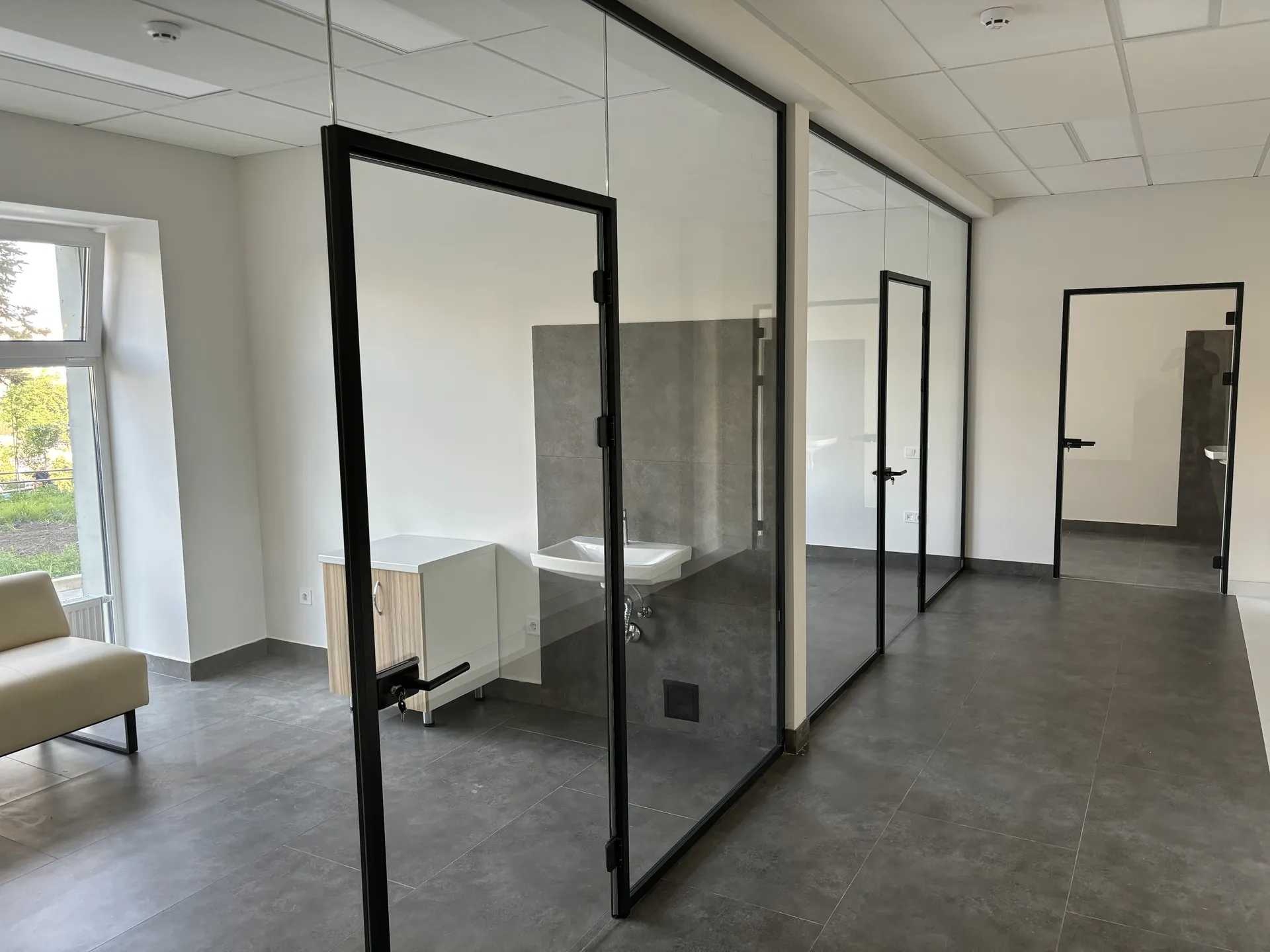 Гартоване скло — робота Компанія ВІКНА-СЕРВІС — 2