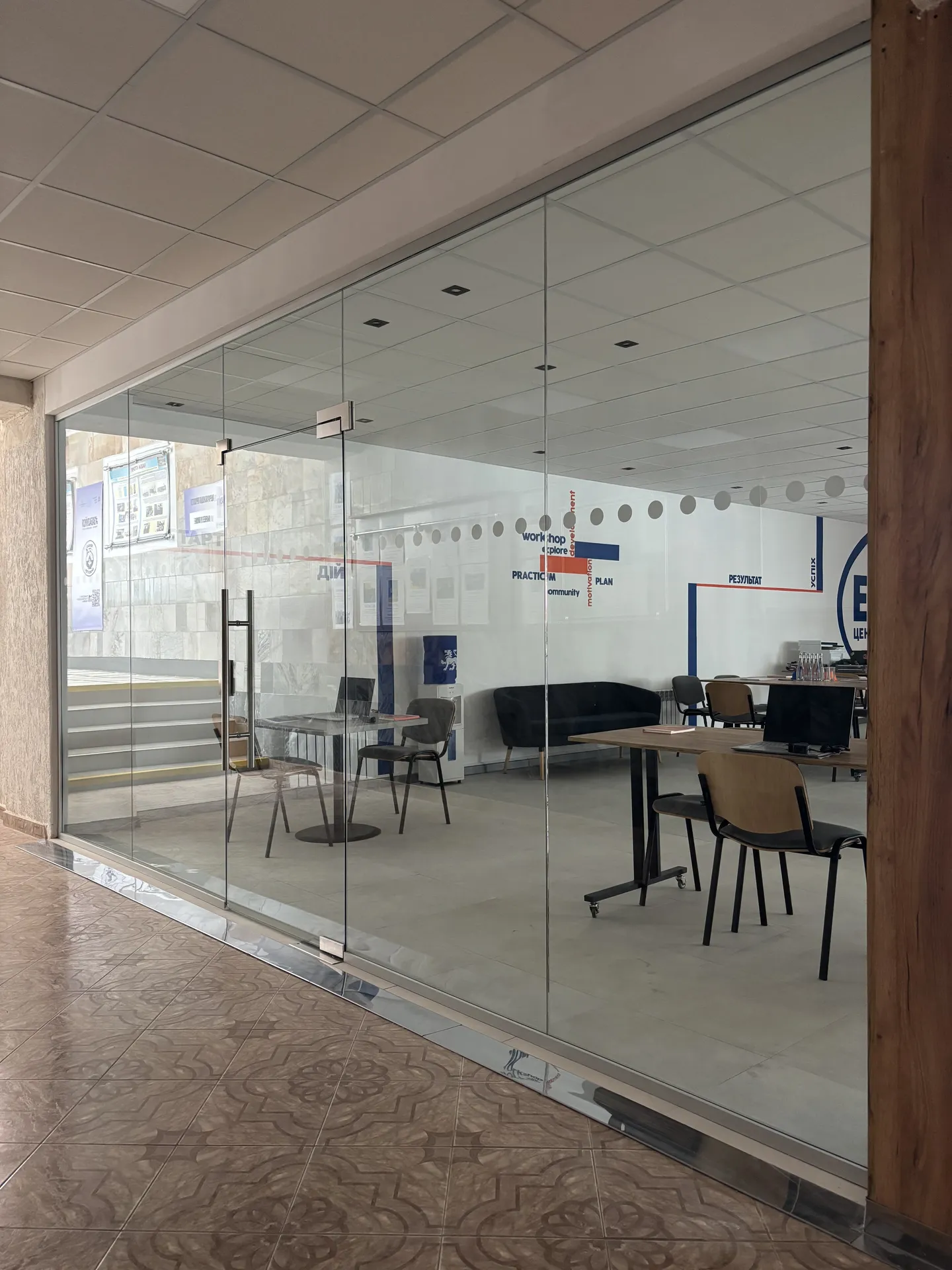 Гартоване скло — робота Компанія ВІКНА-СЕРВІС — 8